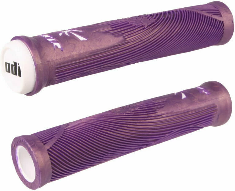 ODI Grips Hucker Signature BMX Grips Sans Flasque - Violet 3 ODI Grips Hucker Signature BMX Grips Sans Flasque - Violet